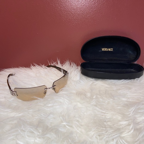 Versace Accessories - Versace Sunglasses